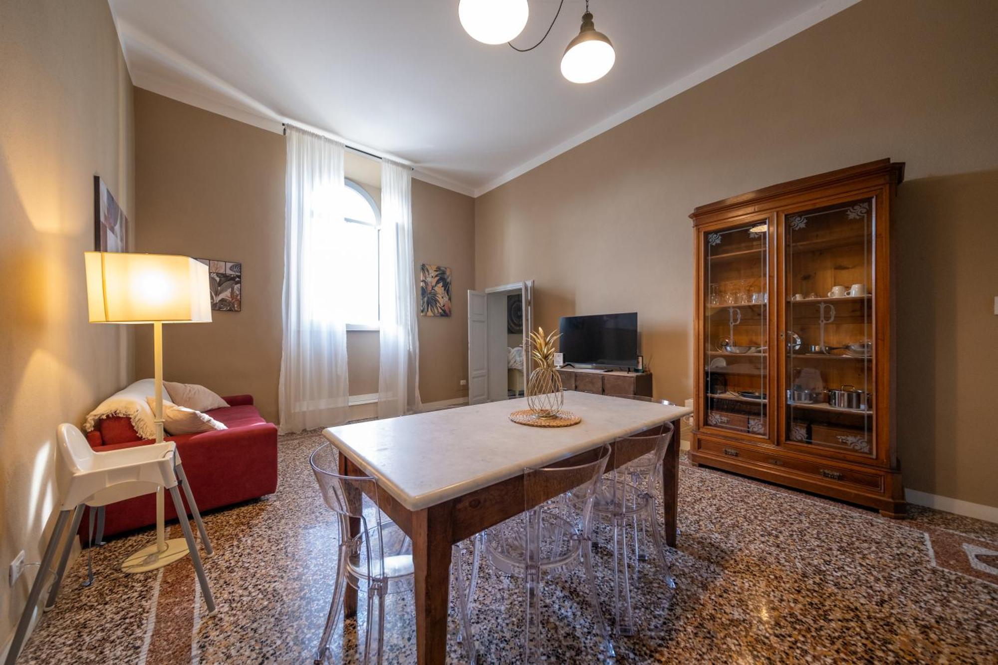 Lungarno Buozzi 7 Apartments ピサ エクステリア 写真
