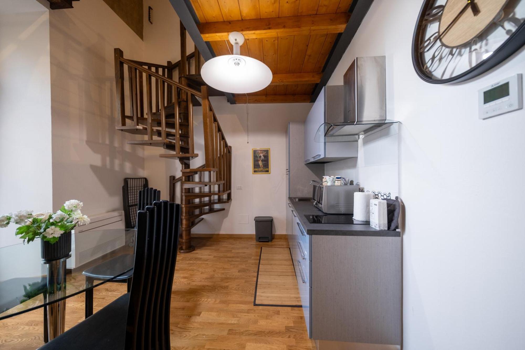 Lungarno Buozzi 7 Apartments ピサ エクステリア 写真